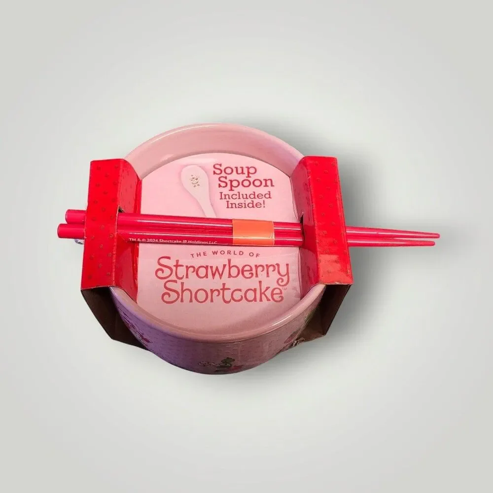 NEW Strawberry Shortcake Pink RAMEN Noodle‎ BOWL with Spoon & Chopsticks